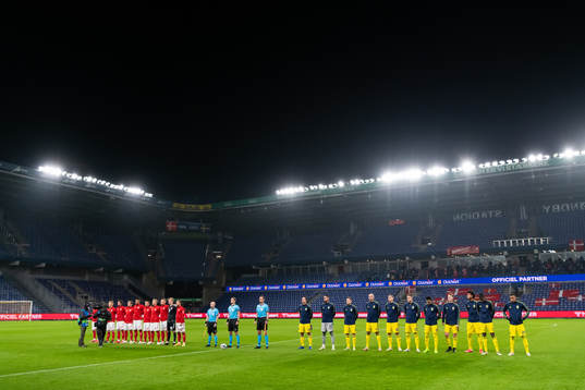 The players of Denmark and Sweden at lineup