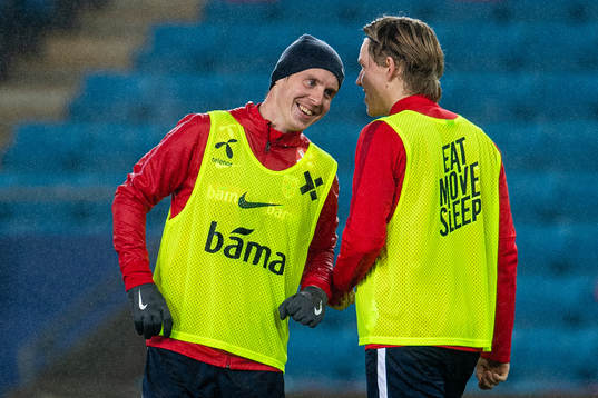 Stefan Johansen and Jens Petter Hauge of the Norwegian
