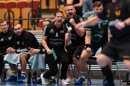 Helsingborgs tränare Toni Johansson jublar