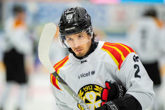Brynäs Kristofer Berglund  deppar