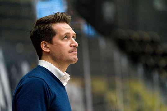 Växjös tränare Sam Hallam
