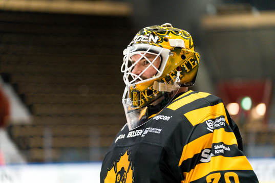 Skellefteås målvakt Gustaf Lindvall