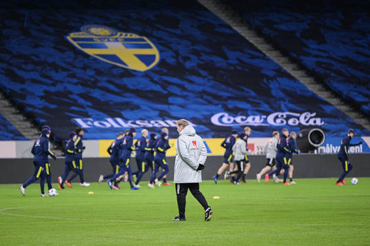 Assistant coach Peter Wettergren of the Swedish national