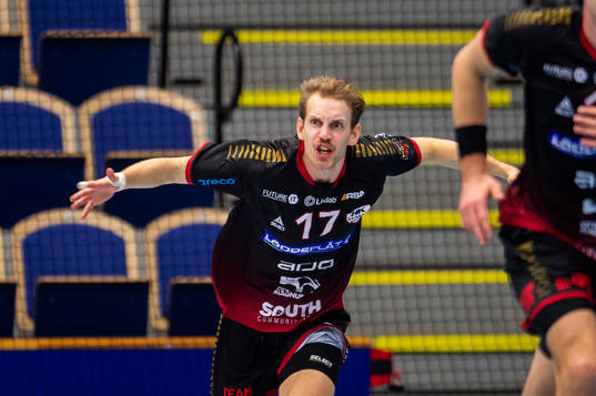 HK Malmös Johannes Larsson jublar