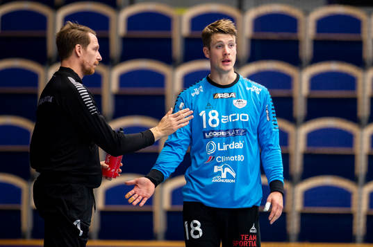 HK Malmös målvakt Dan Beutler och målvakt Anton Hellberg