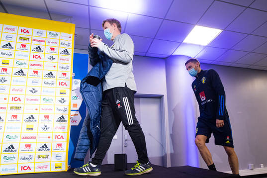 Peter Wettergren, assistant coach and Marcus Berg of the