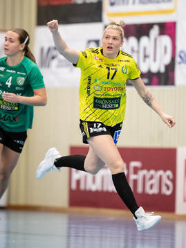 Sävehofs Nina Dano jublar