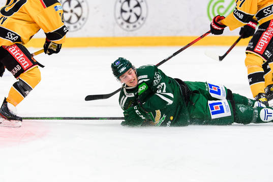 Färjestads Oskar Bäck