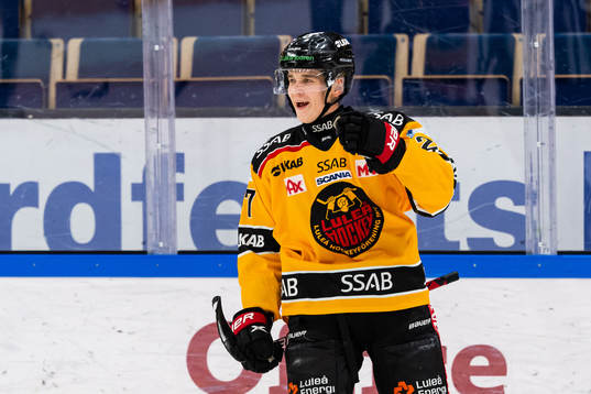 Luleås Nils Lundkvist jublar