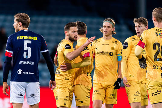 Philip Zinckernagel of Bodø/Glimt celebrates with team