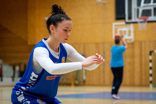 Isabelle Finke