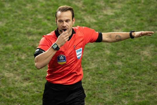 Domare Kristoffer Karlsson