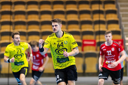 Sävehofs Rune Schröder jublar