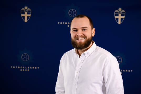 Pontus Frostvik, Manager i eFotboll
