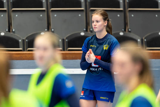 Elin Hansson