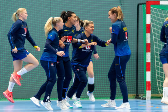 Jamina Roberts, Nathalie Hagman och Johanna Westberg