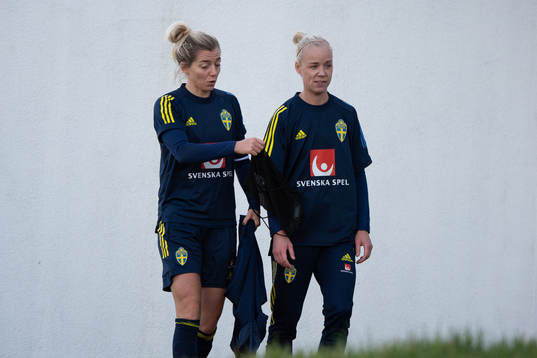 Linda Sembrant och Caroline Seger