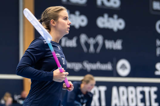 Warbergs Alice Bengtsson före innebandymatchen i damernas