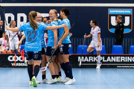 Warbergs spelare jublar