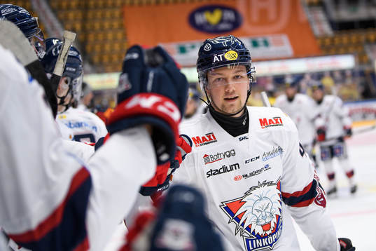 Linköpings Simon Lundmark jublar