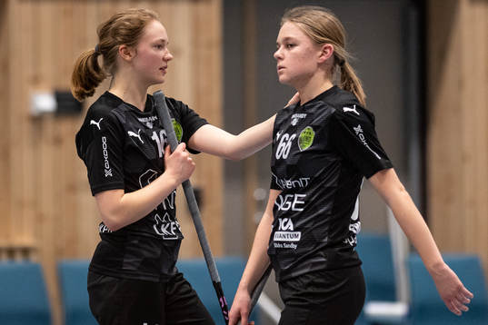 Lunds Mynta Persmark och Filippa Philipsson Eriksson deppar