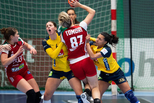 Sveriges Carin Strömberg och Jamina Roberts