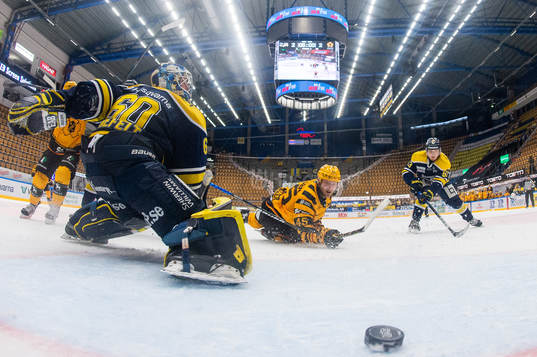 Bläddra bland fler bilder av Ishockey, SHL, HV71 - Skellefteå