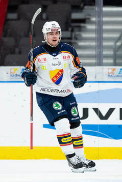 Djurgårdens Alexander Holtz jublar