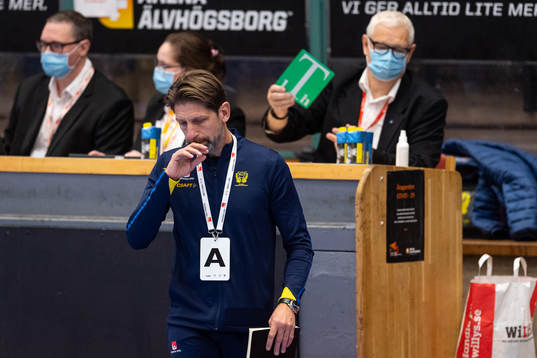 Sveriges förbundskapten Tomas Axner deppar