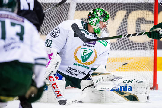 Färjestads målvakt Henrik Haukeland släpper in 3-5 av
