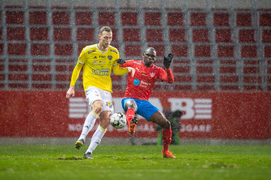 Falkenbergs Gustaf Nilsson och Helsingborgs Ravy Tsouka-Dozi