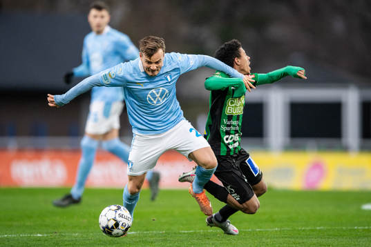 Bläddra bland fler bilder av Fotboll, Allsvenskan, Varberg - Malmö FF