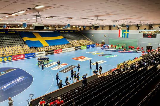 Sverige och Ungern värmer upp