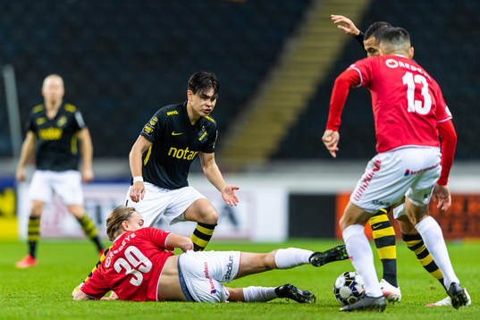 s Eric Kahl och Kalmars Isak Magnusson
