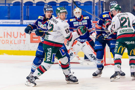 Växjös Miika Koivisto och Frölundas Max Friberg