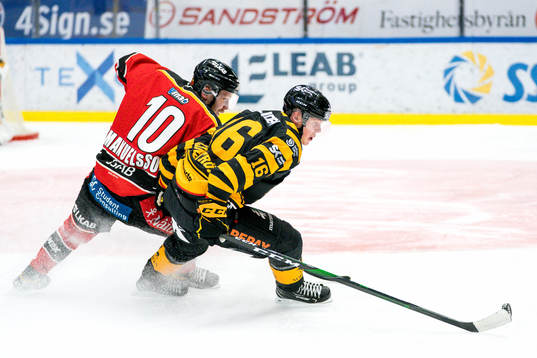 Skellefteås Linus Lindström och Luleås Einar Emanuelsson
