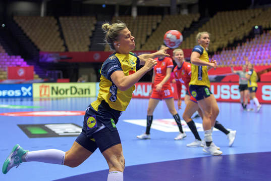 Nathalie Hagman of Sweden