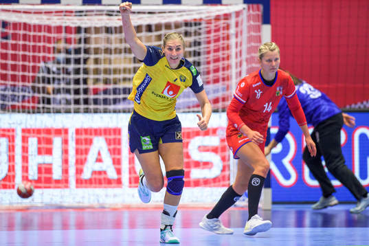 Linn Blohm of Sweden celebrates