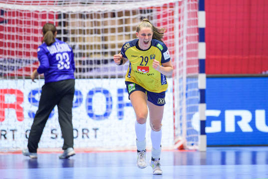 Kristin Thorleifsdottir of Sweden celebrates
