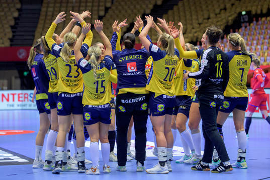Players of Sweden celebrate