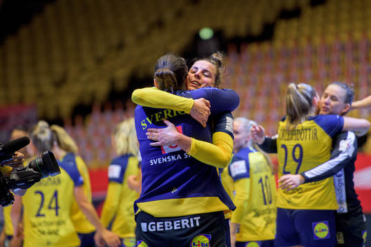 Carin Strömberg of Sweden celebrates