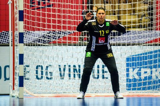 Goalkeeper Filippa Idehn
