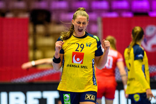 Kristin Thorleifsdottir celebrates