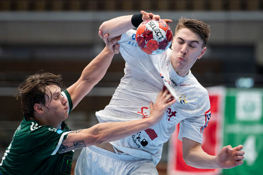 Helsingborgs Johan Palm och Redbergslids Oscar
