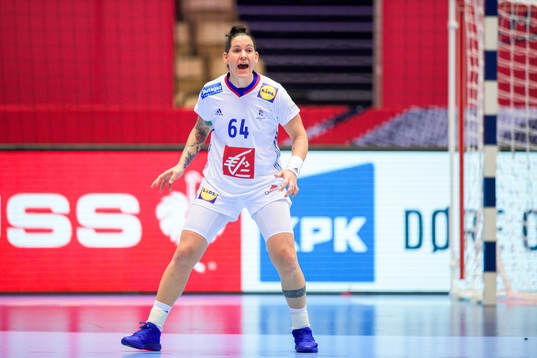 Alexandra Lacrabere of France