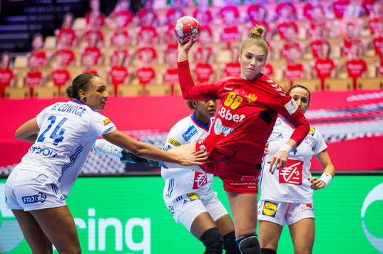 Beatrice Edwige of France and Ema Ramusovic of Montenegro
