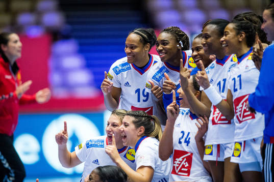 Players of France celebrate
