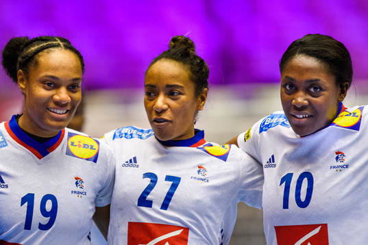 Oceane Sercien Ugolin, Estelle Nze Minko and Grace Zaadi