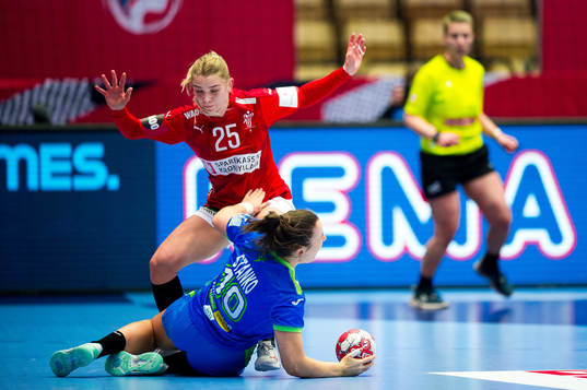 Trine Ostergaard Jensen of Denmark and Tjasa Stanko of