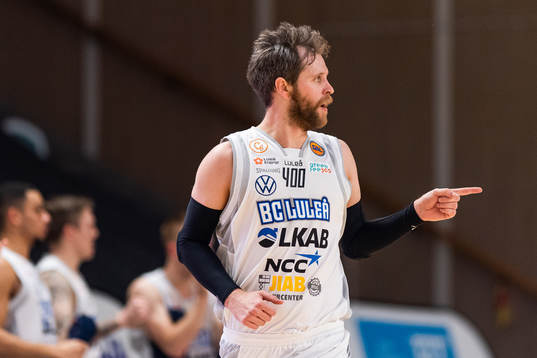 Luleås Tim Kerney jublar